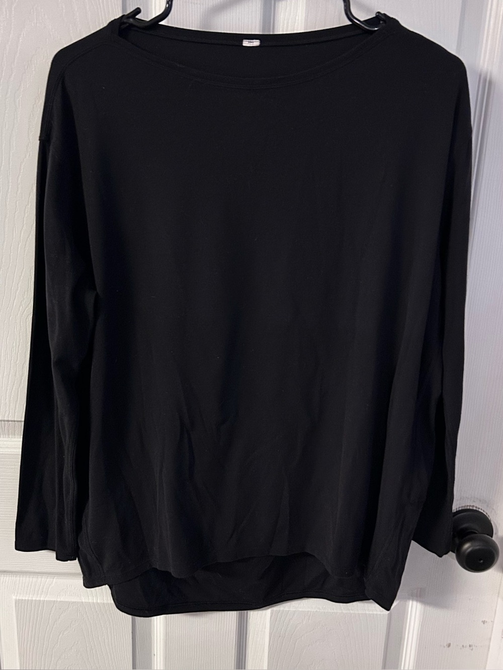 Lululemon Back in Action Long Sleeve Black Women’s Size 6